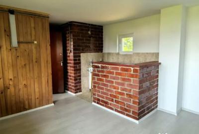 Casă cu 4 camere cu Teren 335 Mp în Central - 10