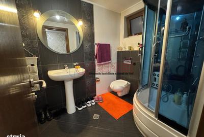 Apartament cu 5 camere în Central