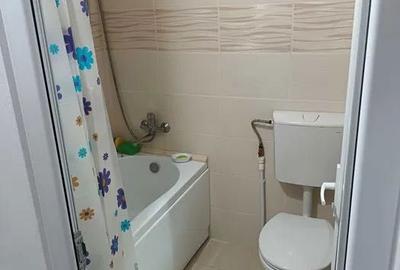 Garsonieră decomandată în Micro 14 - 7