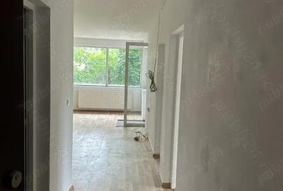 Str. Mihai Eminescu apartament cu 3 camere+terasa+gradina, situat intr-o vila - 6