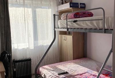 Garsonieră nedecomandată în 9 Mai - 2