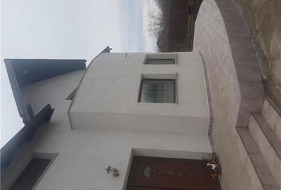 Casă cu 5 camere cu Teren 600 Mp în Cazasu - 7