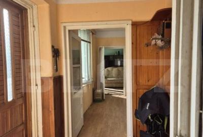 Casa cu 3 camere, zona 7 Noiembrie - 6