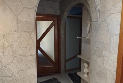 Apartament cu 3 camere, cartier Noua - 8