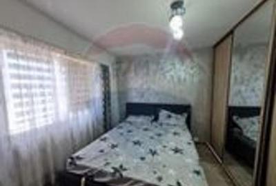 Apartament cu 2 camere de inchiriat in zona Central