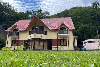 Spațiu comercial, de 400 mp, în Central