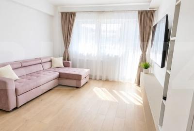 Apartament cu 3 camere decomandat, mobilat în Tractorul - 1