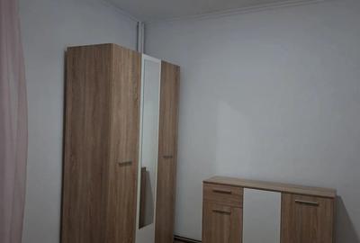 Apartament cu 2 camere, zona Podu Ros - 2