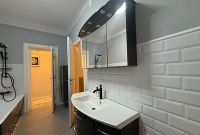 Apartament cu 3 camere semidecomandat, mobilat în Central - 20