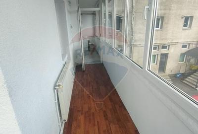 Apartament  de vanzare - 5
