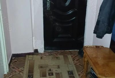 Schimb ap 2 camere zona Rozelor cu casa + diferenta - 8
