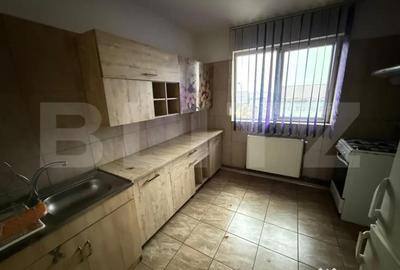 Apartament cu 2 camere semidecomandat, mobilat în Micro 11 - 4