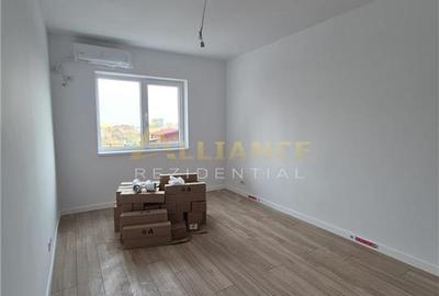 Garsonieră decomandată în Central - 2