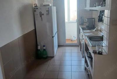 Apartament 3 camere de vanzare , M14 , Neajlov , et. 7 , 69.800 euro neg. - 3