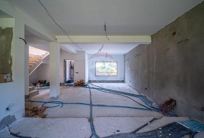 Duplex P+2E cu 7 camere de vânzare in Bușteni , 502 mp teren - 17