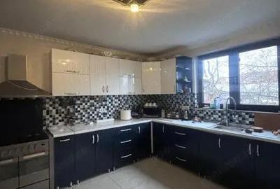 Casa utilata si mobilata, Radauti - 6