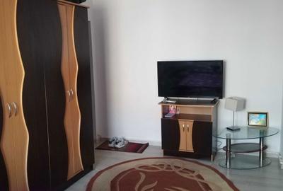 Garsonieră semidecomandată în Micro 8 - 4