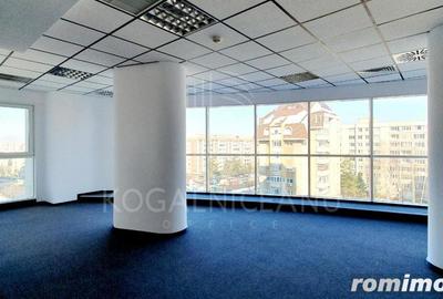 Spațiu comercial, de 386.4 mp, în Centrul Civic - 5