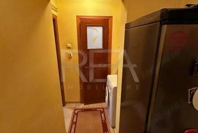 Apartament 3 Camere , Decomandat CF1 , Centrala Termica , Toporasi - 5