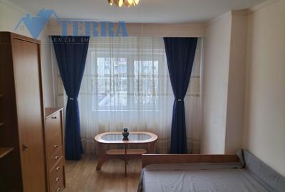 Garsonieră decomandată, mobilată în Central - 2