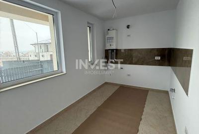 Casă cu 4 camere în Albești - 13