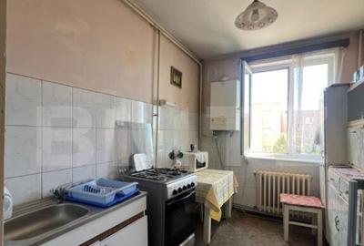 Apartament de vanzare, cu 2 camere, 56,30 mp, balcon, Turda