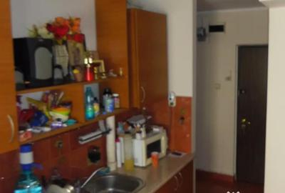 Apartament cu 2 camere semidecomandat în Rahova - 2