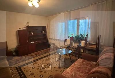 Apartament cu 3 camere decomandat în Miorița - 11