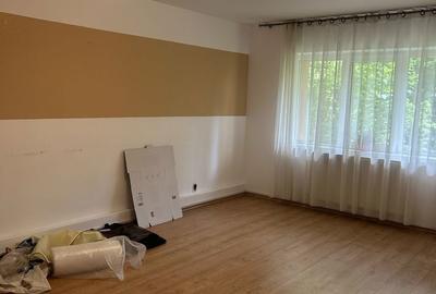 Apartament cu 3 camere decomandat în Exterior Vest - 3