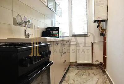 Apartament cu 3 camere în Micro 11 - 3