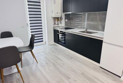 Apartament cu 2 camere decomandat în Central - 2