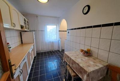 RECO  apartament 3camere Vasile Conta - 11
