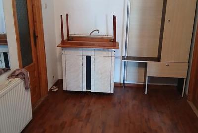 Apartament cu 3 camere decomandat în Central - 4