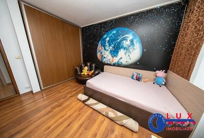 Apartament cu 3 camere decomandat în Spitalului - 9