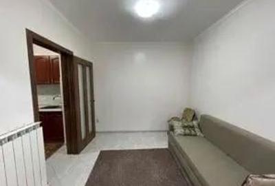 Apartament cu 2 camere decomandat în Lipovei