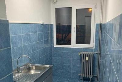 Apartament cu 2 camere semidecomandat în Km 4-5