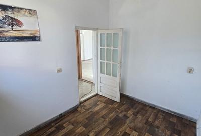 Spațiu comercial, de 70 mp, în Argeșelu - 1
