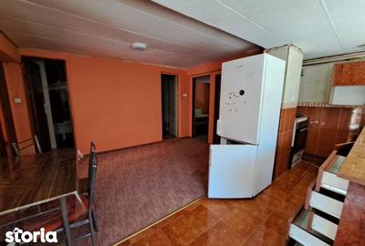 Casă cu 4 camere cu Teren 119 Mp în Valea Roșie - 4