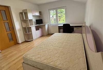 Casa cu 5 camere situata în Ploiesti, aproape de centrul orasului si de Pra Casa cu 5 camere situata în Ploiesti, aproape de centrul orasului si de Pra - 2