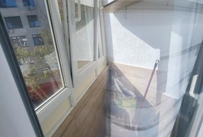 Ap. 3 camere Decomandate, Str. 22 Decembrie - 7