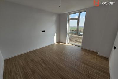 Apartament cu 3 camere în Torontalului - 8