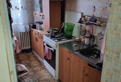 Apartament cu 4 camere decomandat în Berceni - 5