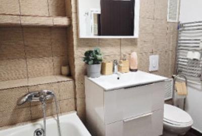 Apartament cu 2 camere semidecomandat în Central - 1
