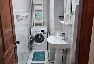 Apartament cu 2 camere semidecomandat în Vitan