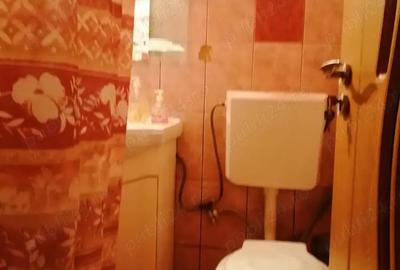 Garsonieră decomandată în Florilor
