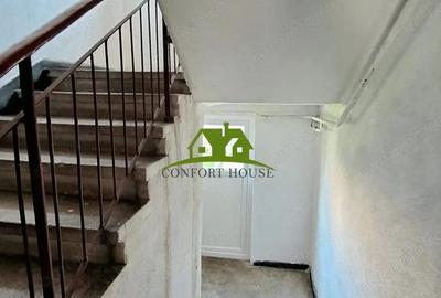 Garsoniera ET.1 cu poten?ial investi?ie Nord / Republicii, Rm.VL - 12