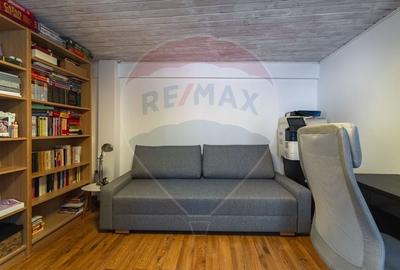 Apartament cu 3 camere nedecomandat, mobilat în Schei - 12
