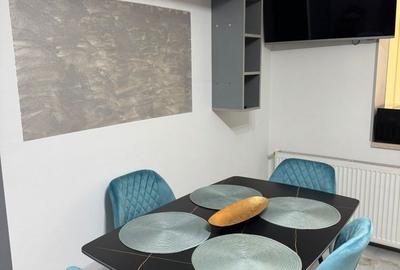 Apartament cu 3 camere semidecomandat în Central - 3