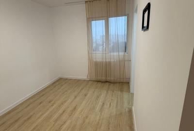 Garsonieră decomandată în Titan - 5