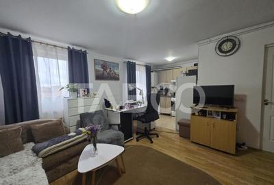 Apartament 3 camere de vanzare decomandat 67mp zona Terezian - 2